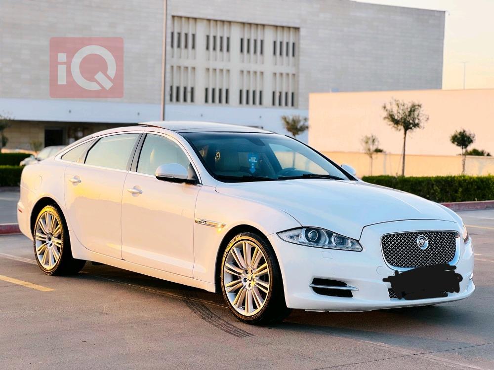 جاكوار XJ